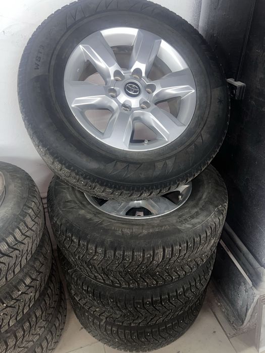 Продам шины и диски Тойота Прадо 150