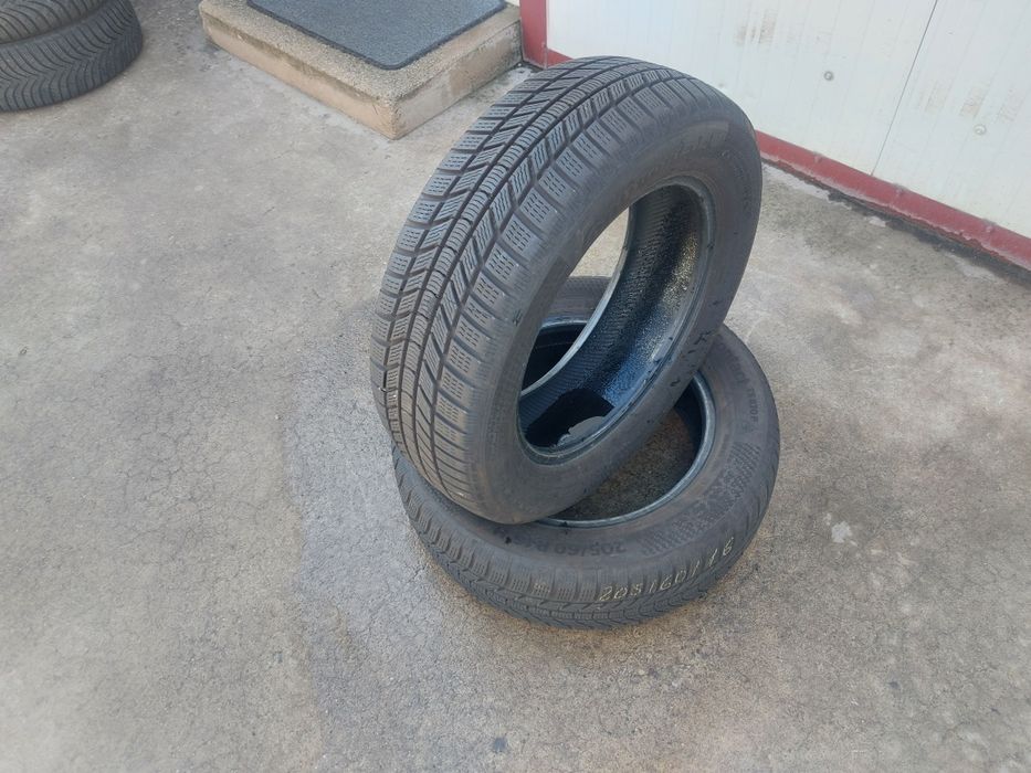 135 lei bucata! Doua anvelope M+S/IARNA 205 60 16 Continental! 7 mm