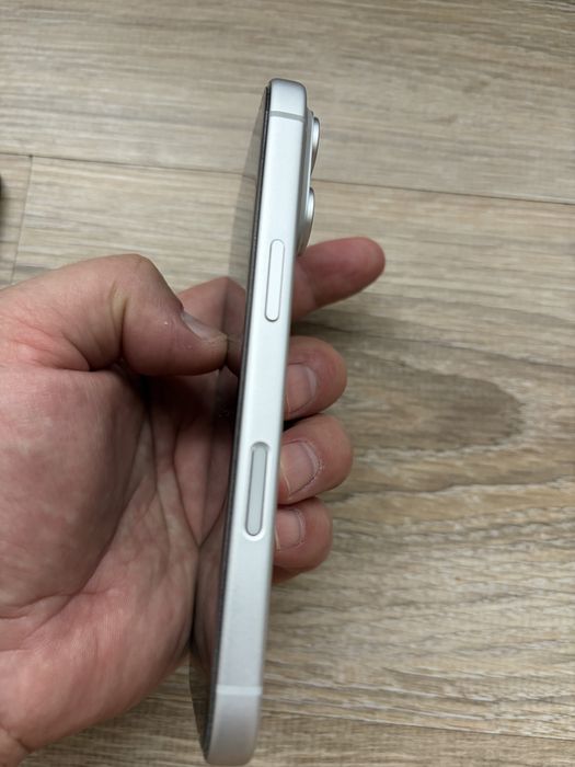 Продам iphone 17 pro 256