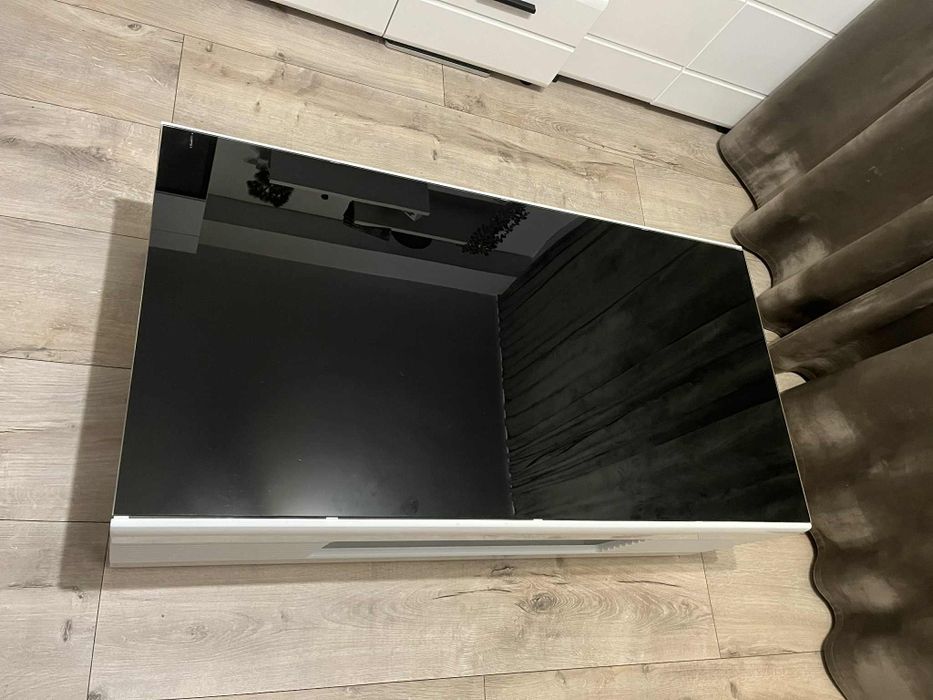 Vând Masă cafea living cu blat din sticlă neagră, 120/64 cm