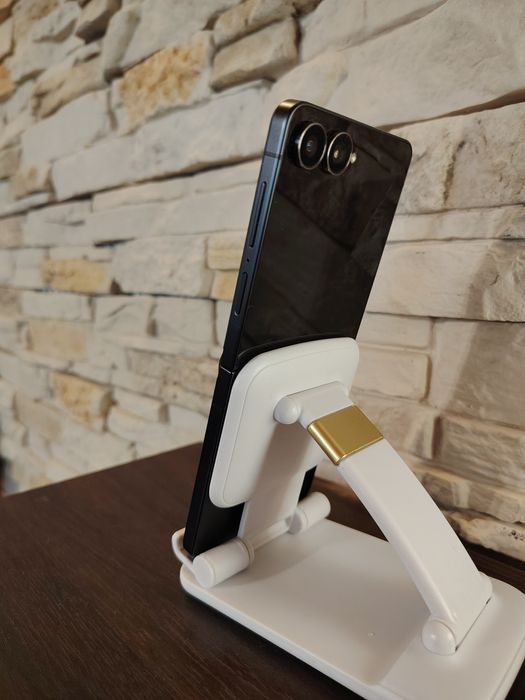 Samsung Z flip 7