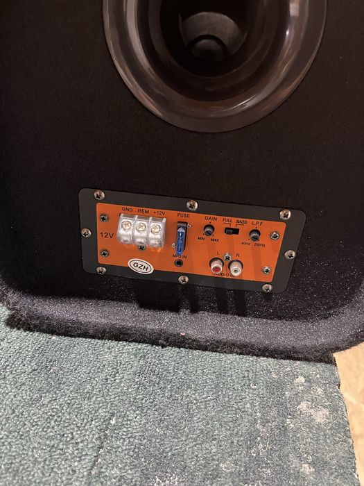 Продам сабвуфер