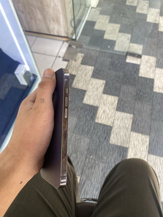 Iphone 14 pro 256 CH/A