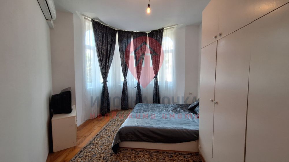 Продава се Тристаен апартамент в Асеновград - 90 кв.м за 1278 €/кв.м - Снимка #4