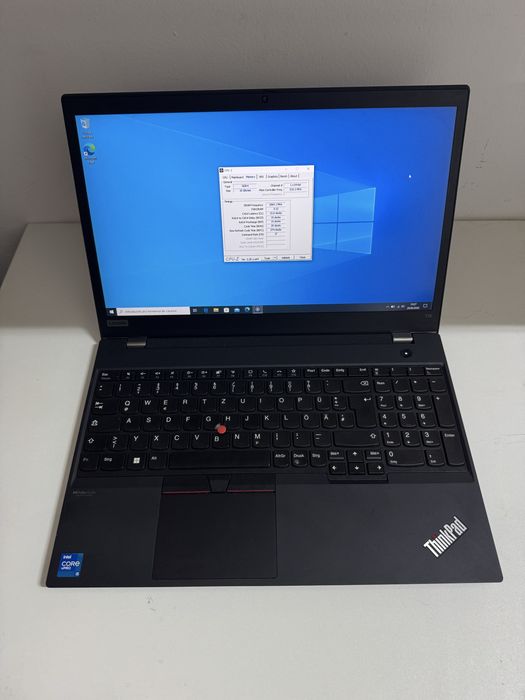 Laptop Lenovo ThinkPad T15 Gen 2 15.6” i5-1145G7 16GB RAM/256GB SSD - Garantie