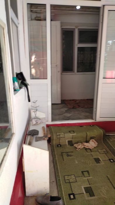 Продается дом в хорошем районе .