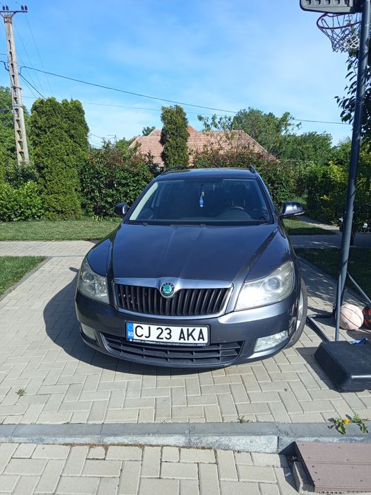 Vând Skoda Octavia 2 FL 2.0TDI 140CP