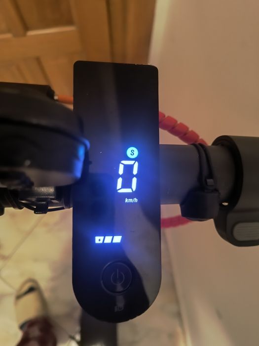 Trotineta Xiaomi Go 4