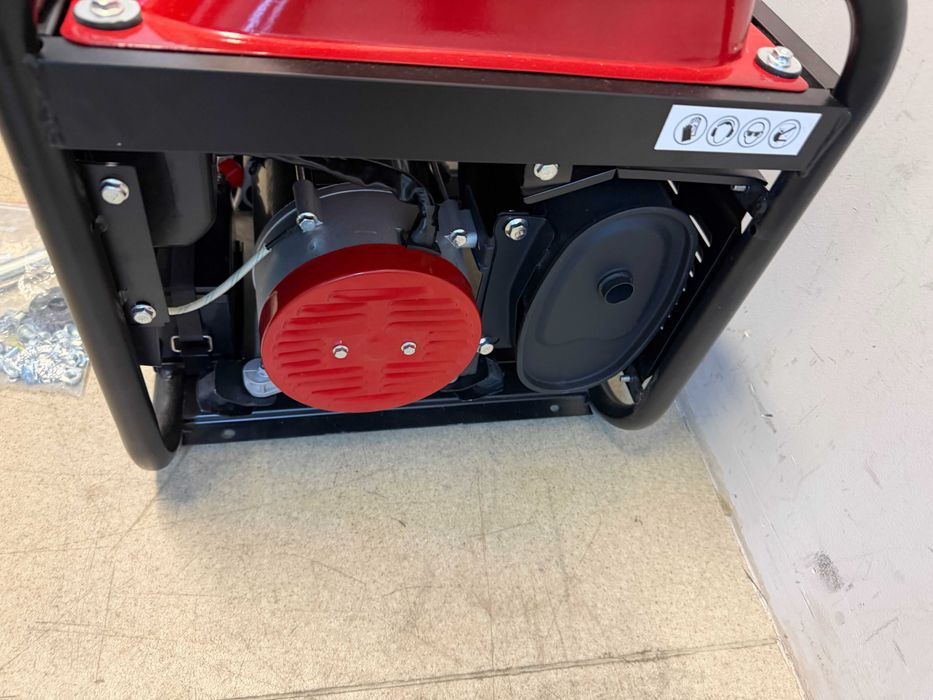 090112	Генератор за ток бензинов 3kW ел. стартер RD-GG14