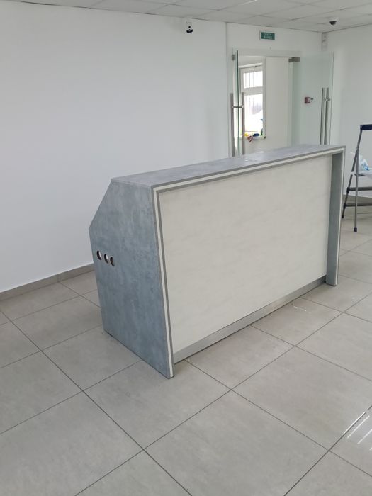 Продам ресепшн недорого