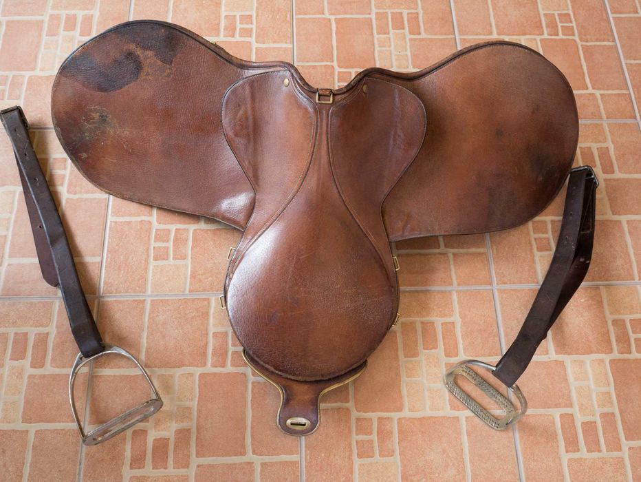 Șa de colecție din piele naturală, anii 1930 Sibiu.