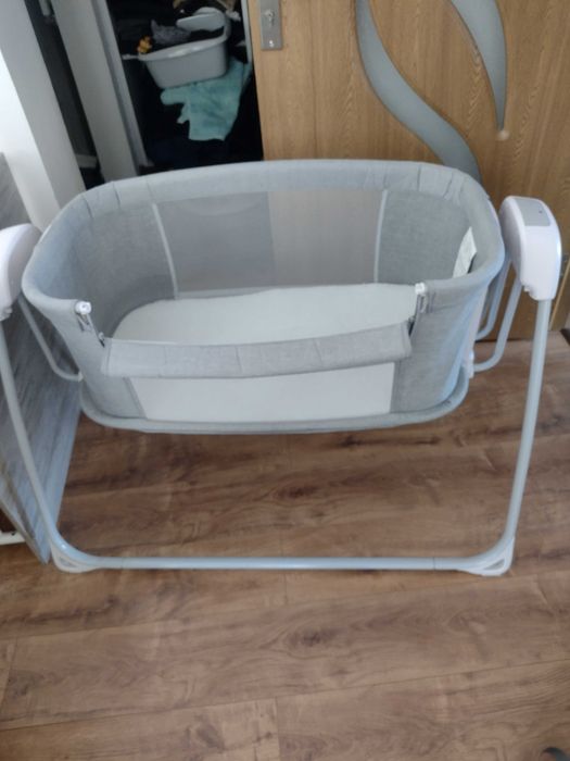 Patut cu sistem de legănare