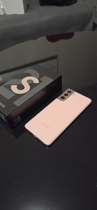 Продавам Samsung Galaxy S21 5G 256GB