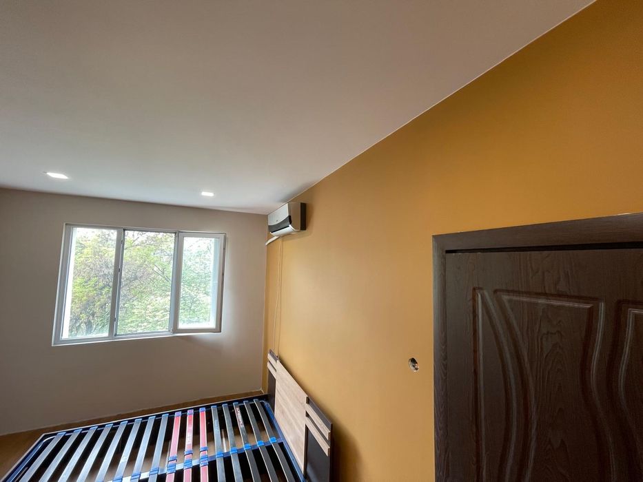 Предлагаме Качественни ремонтни дейности. 
Шпакловки, боядисване, подо