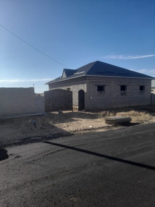 недостроенный дом