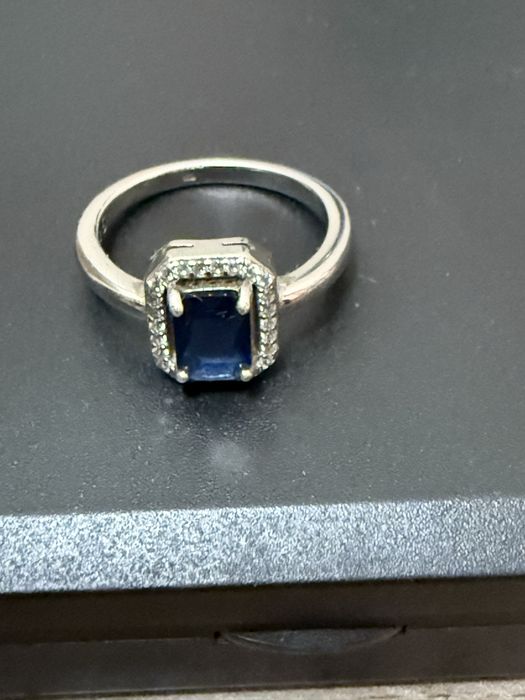 Inel Argint elegant cu piatră albastră – mărimea 22,2 mm