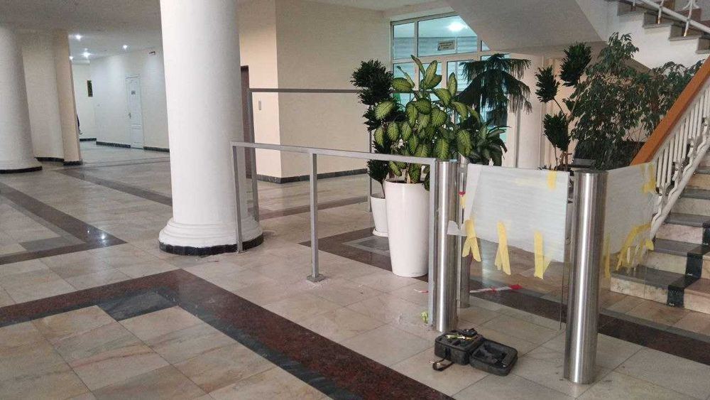 Стеклянные перила, перила, ограждение, perila, steklo, oyna, решётка