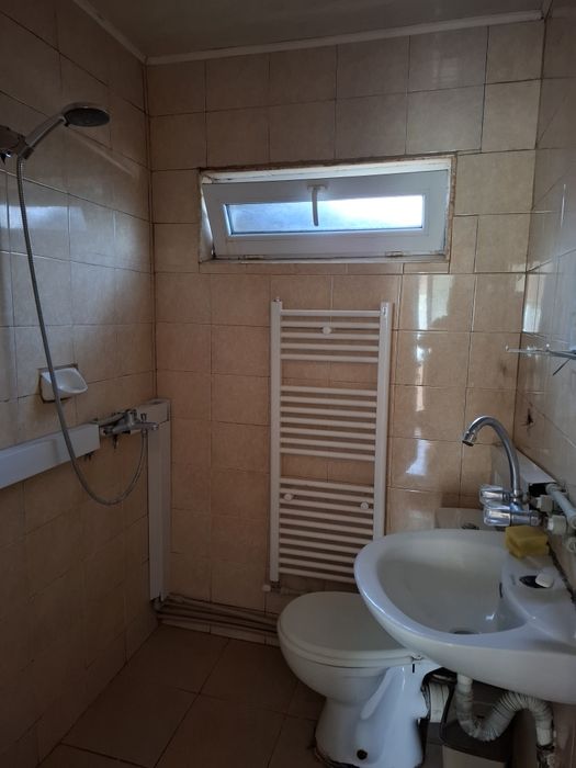 Къща под наем в Елин Пелин