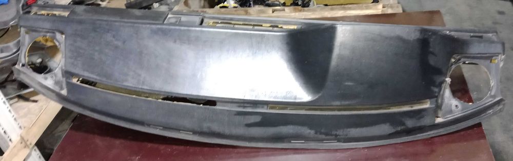 TitanAuto Mercedes E-class W124 торпедо