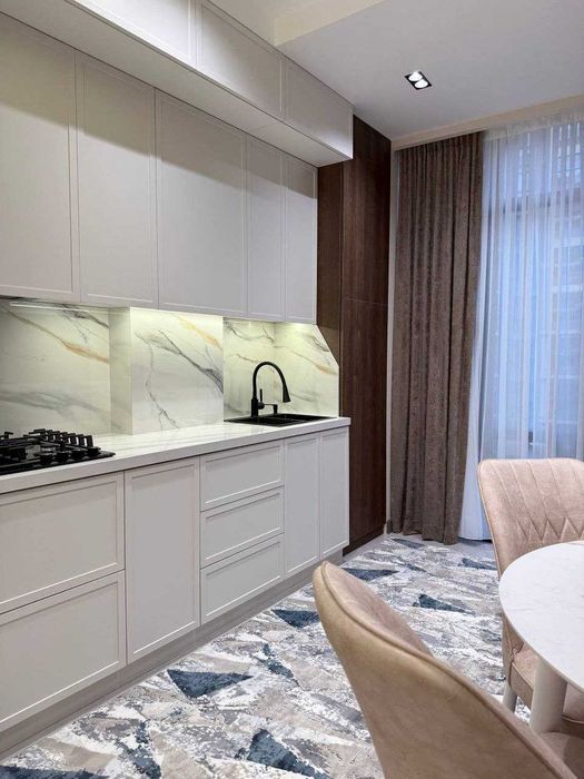 Продаётся квартира в ЖК Яккасарай Сити Мол (США)