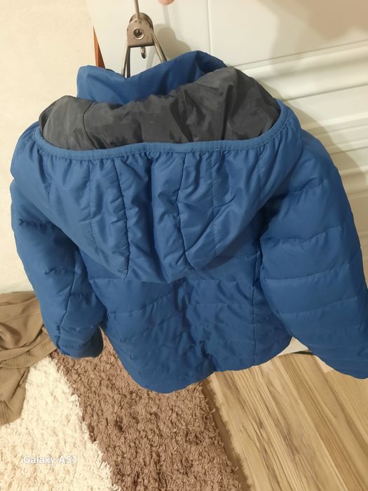 Пуховик ,весна. Adidas