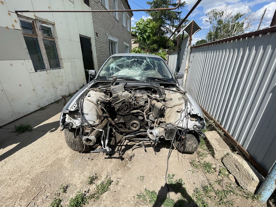 Продам авто под востановление