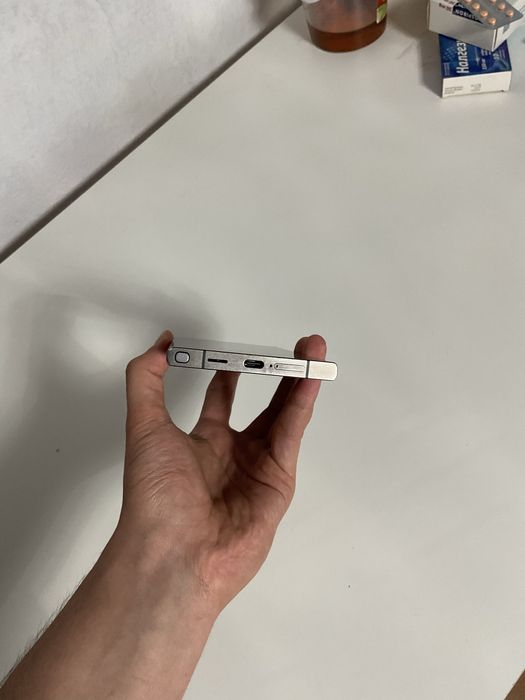 S24 ULTRA 256gb в хорошем сост