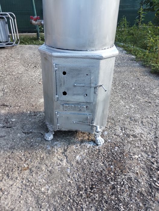 Boiler de inox pe lemne