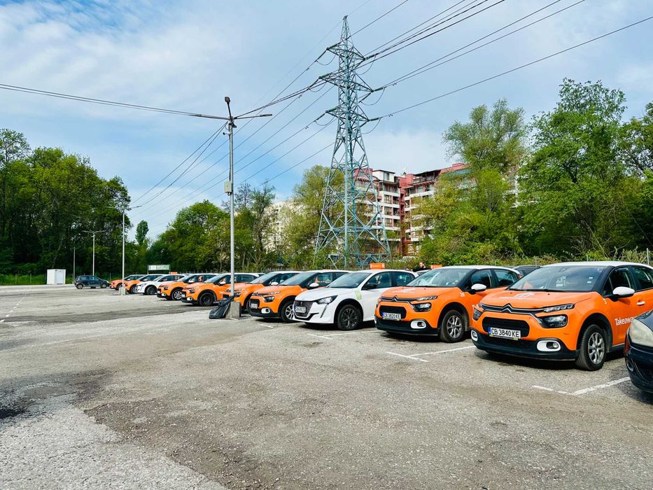 Дава се под наем Гараж / Паркомясто в София, Люлин 10 - 2000 кв.м за 30.6 € - Снимка #1