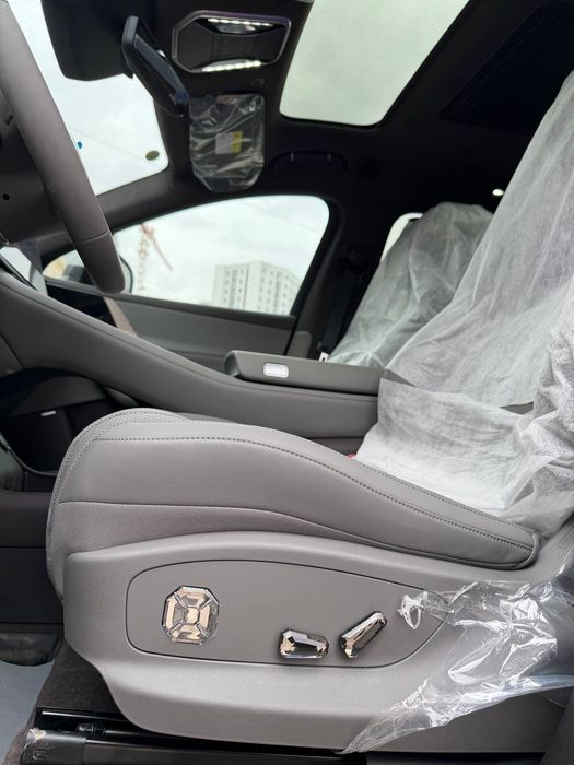 Denza n8 full flagship