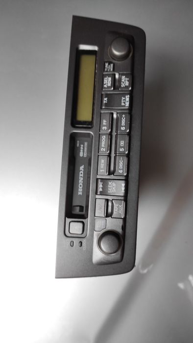 Авторадиокасетофон за хонда сивик