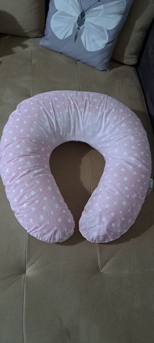 Възглавница за кърмене