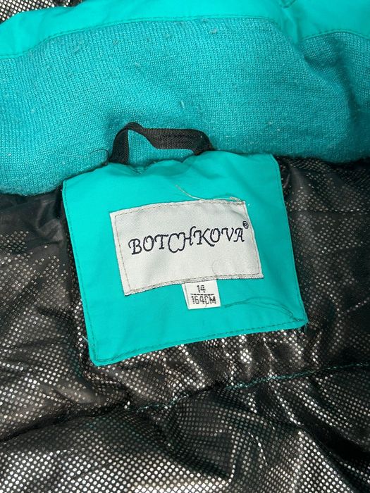 Продам комбинезон для девочки 12 лет