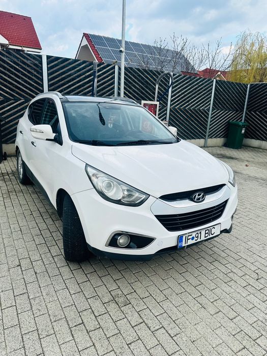 HYUNDAI ix35 2012 — imagine 3