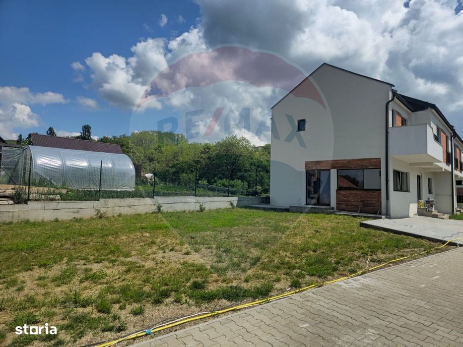 Duplex, 142mp, complex privat, toate utilitatile, asfalt, comision 0