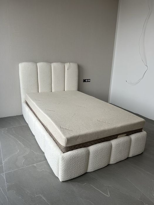 Единично легло 120/200