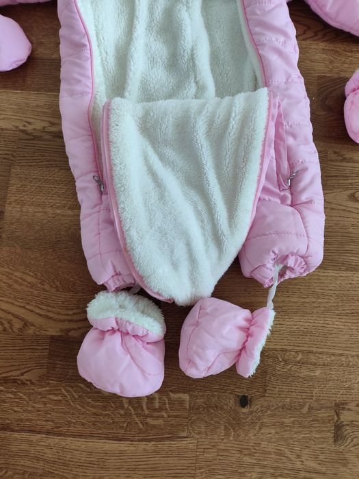 Шушляково космонавтче за дете около 18 месеца