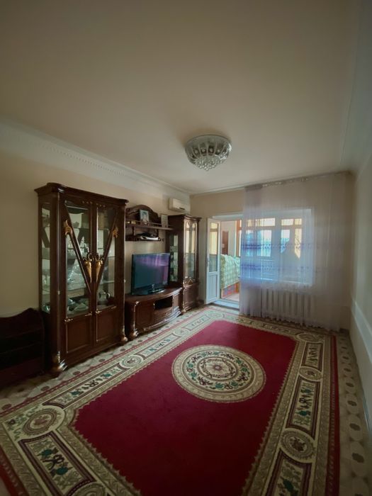 Аренда на кроткосрочный месяц 2 комнатный квартира