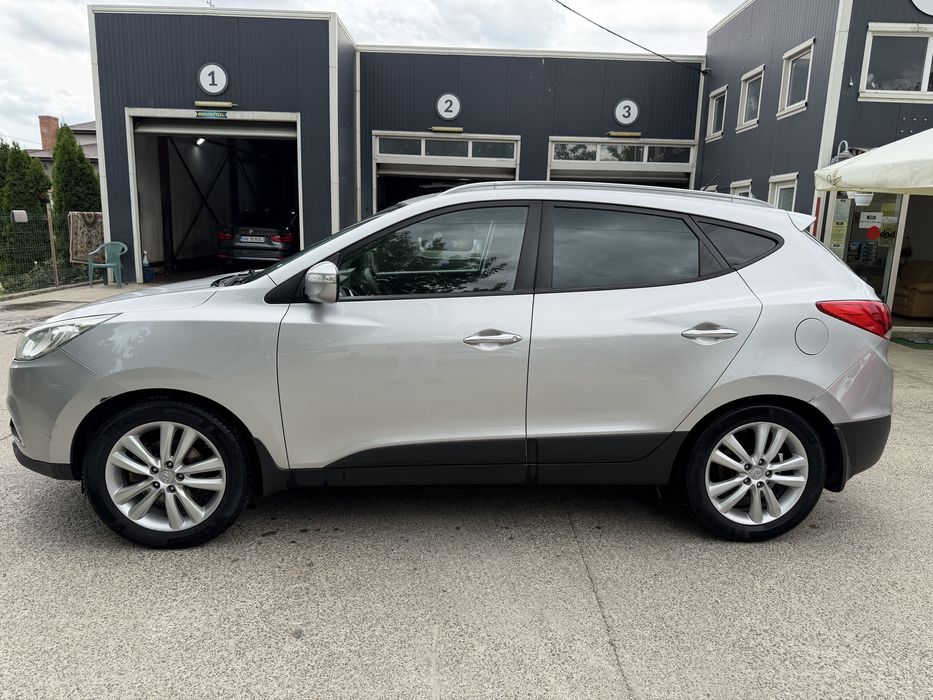 Hyunday IX35 2.0 diesel Automat 4X4