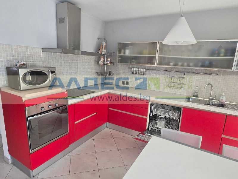 Продава се Тристаен апартамент в София, Бъкстон - 100 кв.м за 3350 €/кв.м - Снимка #3