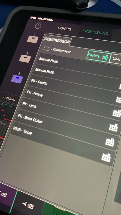 Mixer Digital Allen & Heath CQ-20B