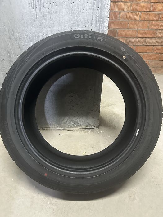 Шины Giti 235/50R19