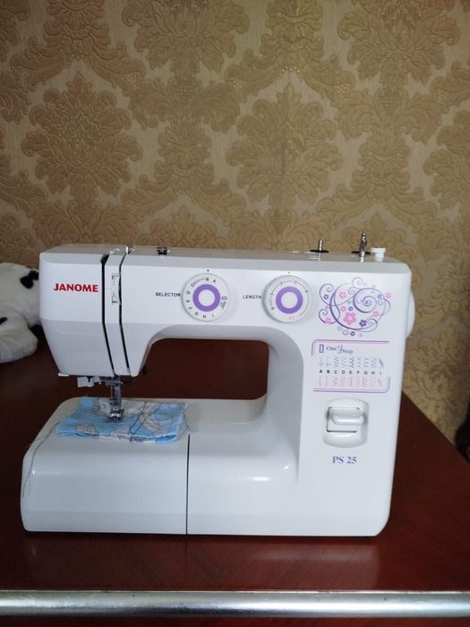 Продам швейные бытовые машины