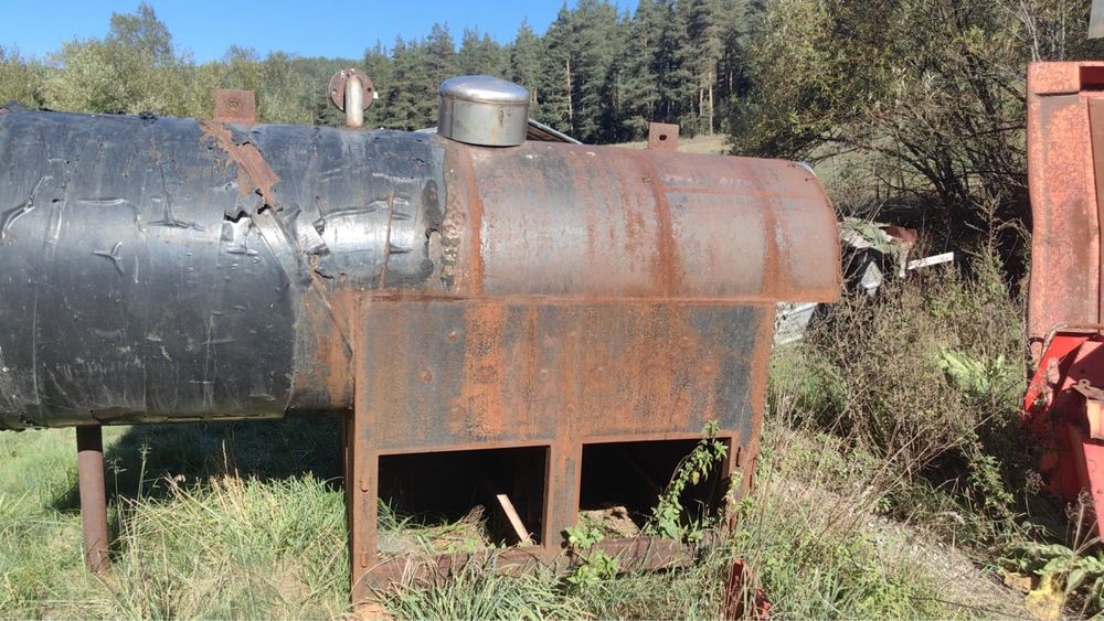 Дестилерия , чисто нова .