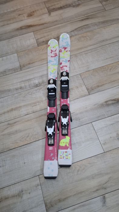 Vând schiuri 110 cm și clăpari 35-36