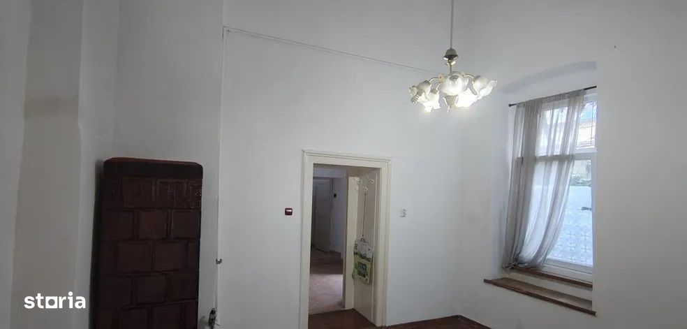 Ultracentral - Inchiriere spatiu birou/locuit  - Piata Trandafirilor