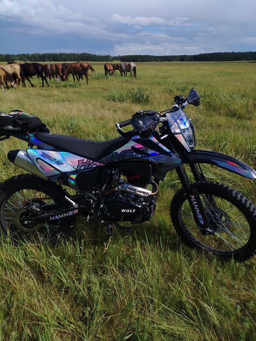 Продам эндуро 250куб