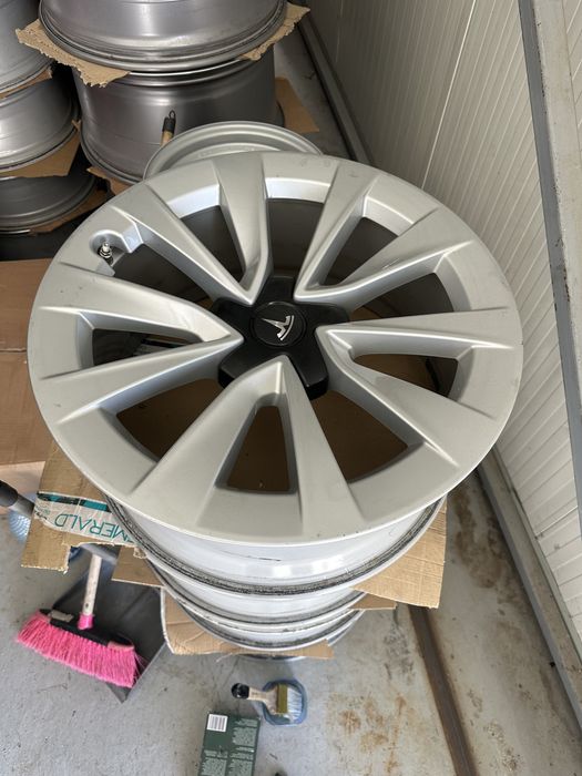 jante tesla model 3 r19 long range originale