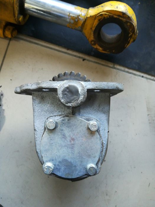 Продам Поворота К. Сем Сот