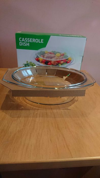 Vas termorezistent cu capac 33x21x14 Vivess